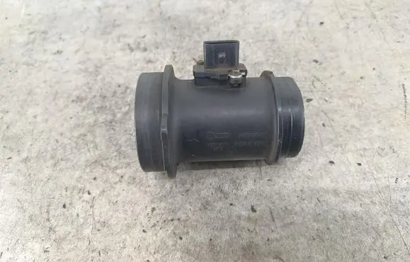 Audi A6 S6 C6 4F Mass air flow meter 
