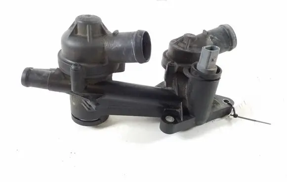 Volkswagen Golf V Thermostat 03C121026H