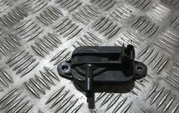 Citroen Berlingo Turbo solenoid valve 9645022680 10m02