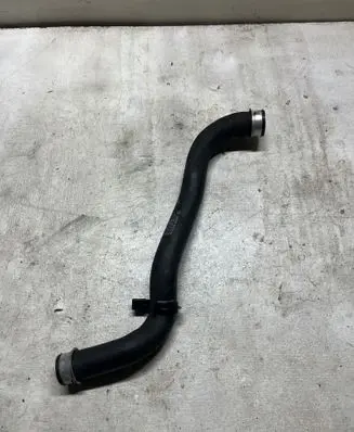 Mercedes-Benz E W211 Engine coolant pipe/hose A2115015382