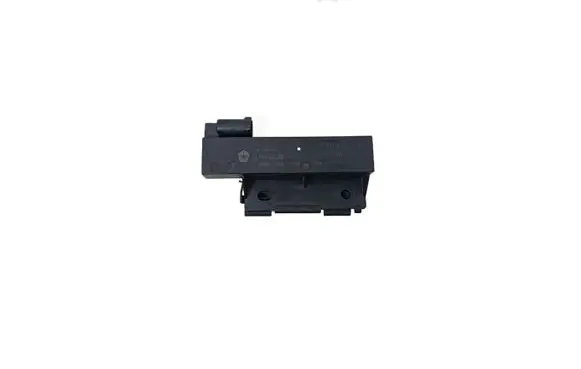 Dodge Challenger Aerial antenna amplifier 68067753AA