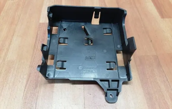 Radio/GPS head unit trim