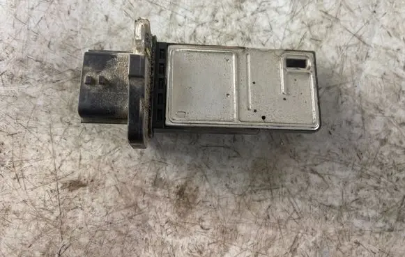 Nissan Navara D40 Mass air flow meter 226807s000 Afh70m38