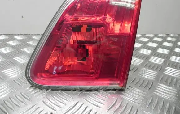 Toyota Avensis T270 Front fog light 8158005100 A1238