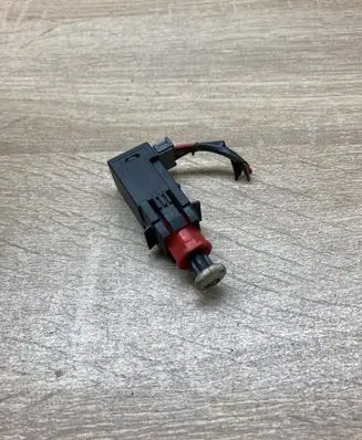 Opel Vectra C Brake pedal sensor switch 09185906
