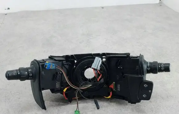 Renault Clio III Wiper turn signal indicator stalk/switch