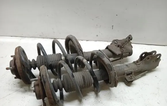 Mitsubishi Outlander Front shock absorber/damper