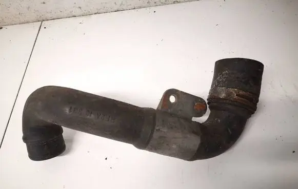 Mazda 626 Intercooler hose/pipe RF2A13331