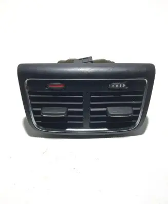 Rear air vent grill
