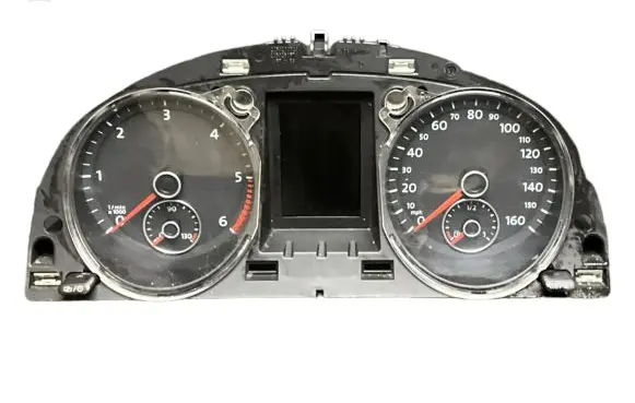 Ford Fiesta Speedometer (instrument cluster) 3AA920970J A2C53238928 A2C53219792