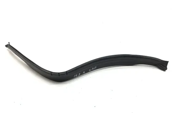 Mercedes-Benz E A207 Engine compartment rubber A2046282798