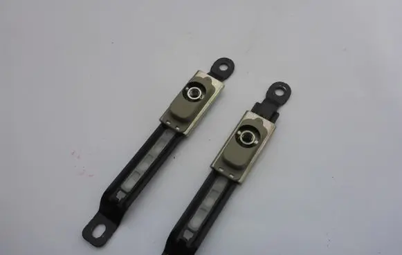 Nissan Pathfinder R51 Seat belt adjustment rail 