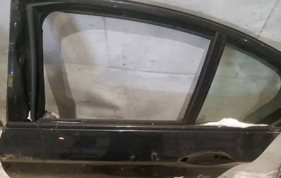 BMW 5 F10 F11 Rear door glass trim molding AS2