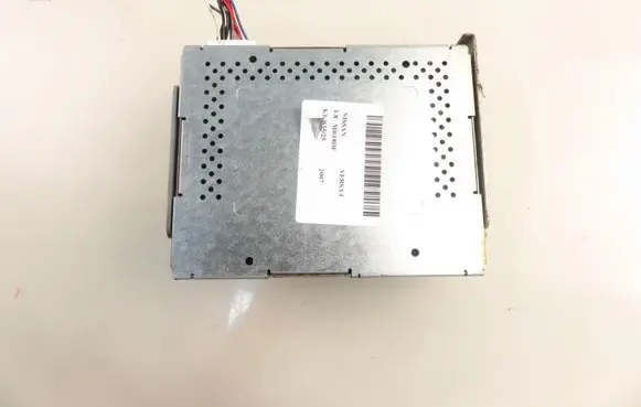 Nissan Versa Other control units/modules 28051EH00A