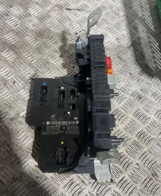 Mercedes-Benz E W212 SAM control unit A2129060005 2129012304 A2129021201
