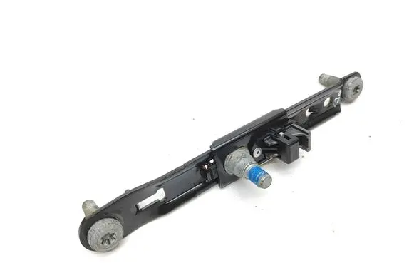 Alfa Romeo Stelvio Seat belt adjustment rail V198182 68102536AB