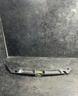Top upper radiator support slam panel