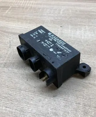 Renault Laguna II Glow plug pre-heat relay 7700863626
