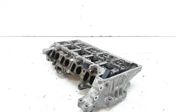 BMW X3 F25 Engine head 7810465