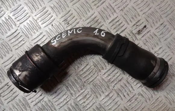 Air intake hose/pipe