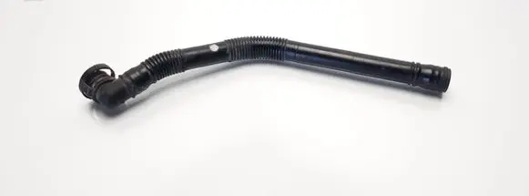 Volkswagen PASSAT B6 Breather hose/pipe 3C0129637C