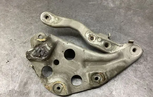 Mercedes-Benz SLK R170 Bracket in trunk/boot 