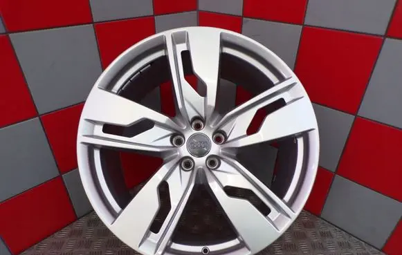 Audi Q7 4M R21 alloy rim 4M0601025K