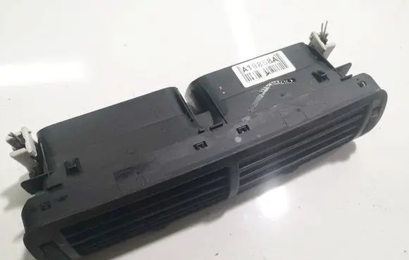 Volkswagen PASSAT B5 Dash center air vent grill 95162220