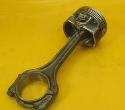 Seat Leon (5F) Piston with connecting rod 71L66