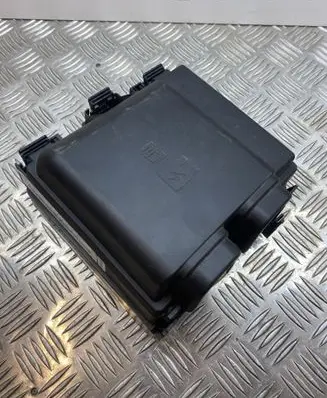 Ford Focus Fuse module JX6T14A094AE