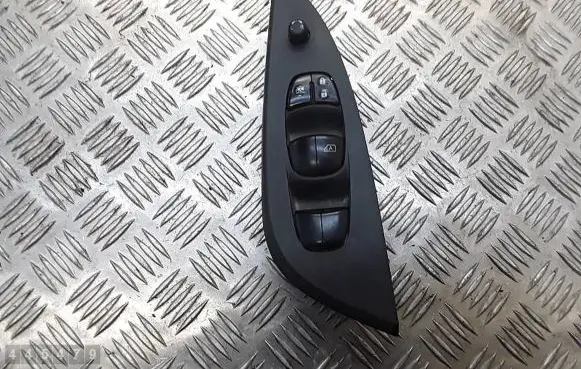 Nissan Pulsar Electric window control switch 809603ZP0A