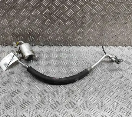 KIA Soul Air conditioning (A/C) pipe/hose 97762E4500