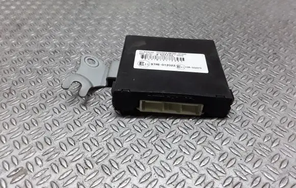 Toyota Corolla Verso AR10 Immobilizer control unit/module 897800F020