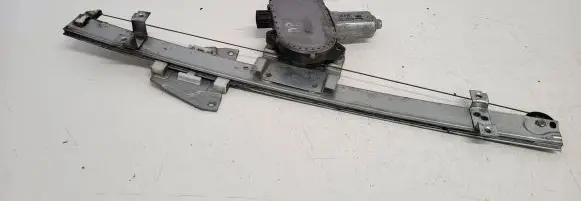 Mitsubishi Pajero Front door window regulator with motor 0620200620 MR436860