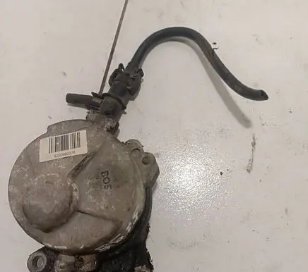 Renault Master III Vacuum pump 8200902378