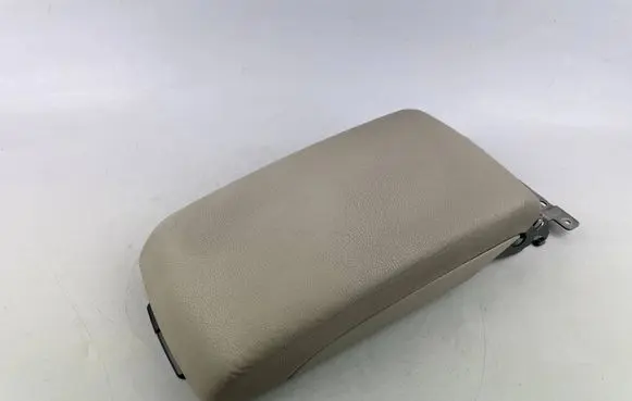 Subaru Legacy Armrest 