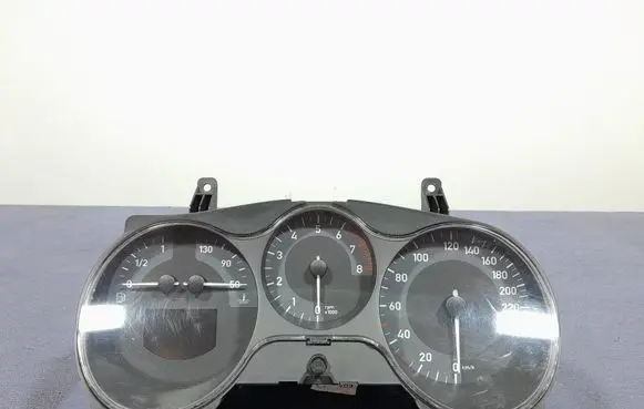 Seat Leon (1P) Speedometer (instrument cluster) 1P0920804B