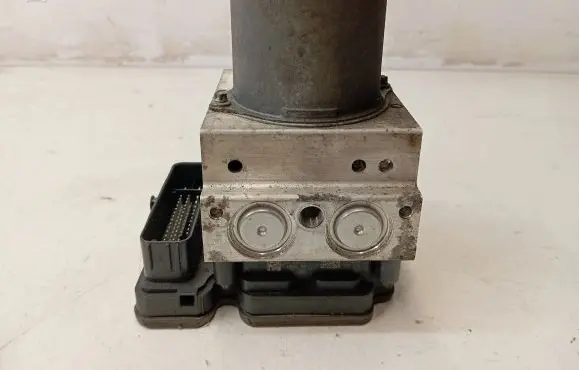 Land Rover Discovery 5 ABS Pump KPLA14F447