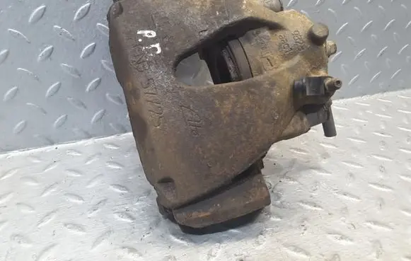 Opel Zafira B Front brake caliper