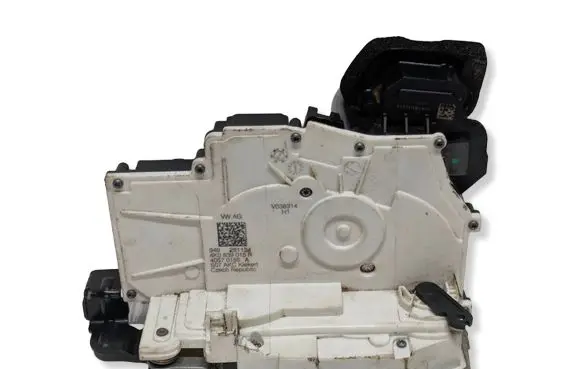 Audi A6 S6 C8 4K Rear door lock 4K0839015R