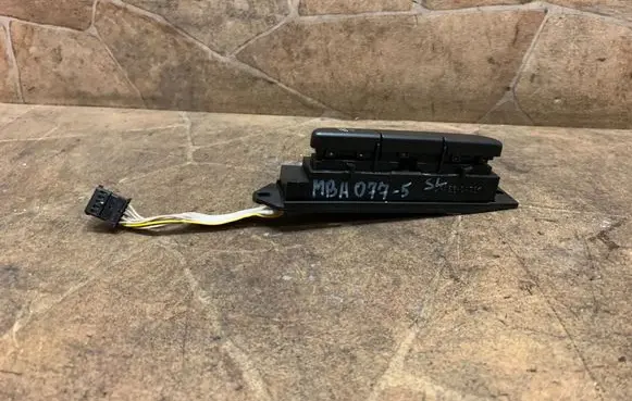 Mercedes-Benz SL R230 ESP (stability program) switch A2308200910