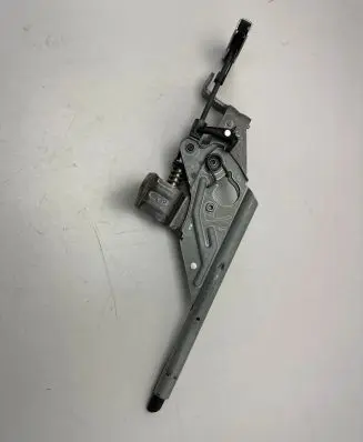 BMW 2 F22 F23 Handbrake/parking brake lever assembly 6799101