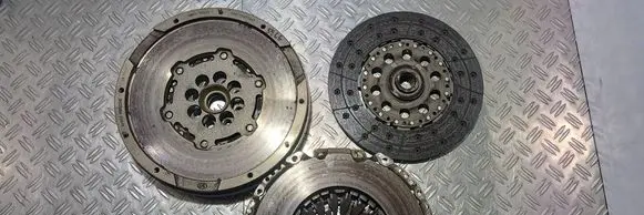 Mazda CX-5 Dual mass flywheel SH0116610 Sh0216460