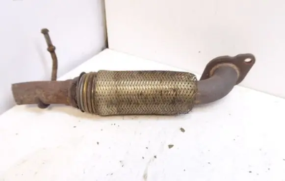 Ford Fusion Exhaust gas pipe 