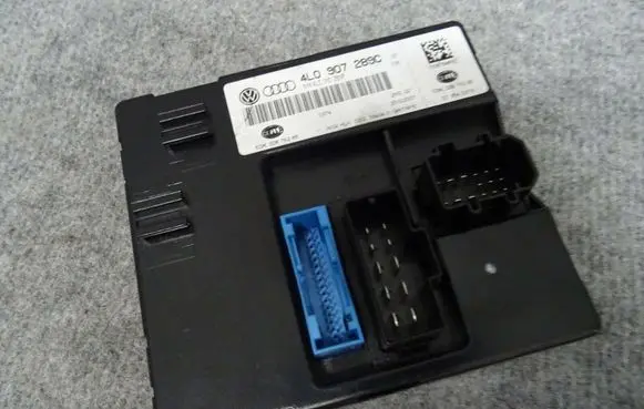 Audi Q7 4L Comfort/convenience module 4L0907289C