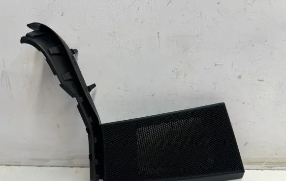 Porsche Macan (95B) Side speaker trim/cover 95B035406