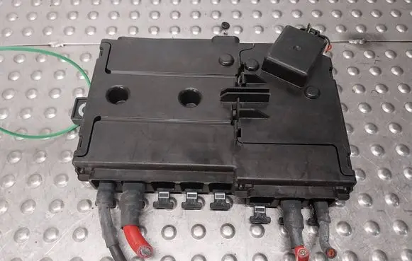 Mercedes-Benz C W205 Fuse box set A2055402850