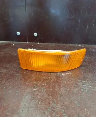 Audi 80 90 B3 Front indicator light 8A0953049