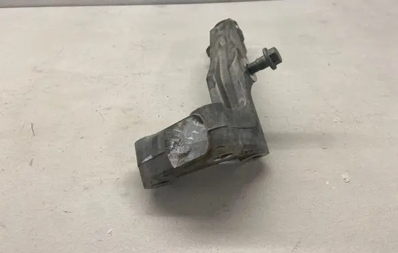 Peugeot 3008 II Other front suspension part 9816801980