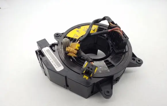 Land Rover Discovery 3 - LR3 Airbag slip ring squib (SRS ring) YRC500070